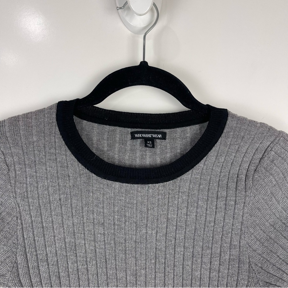 Who What Wear Grey Black Ribbed Knit Top Women's Size XS - Picture 4 of 7